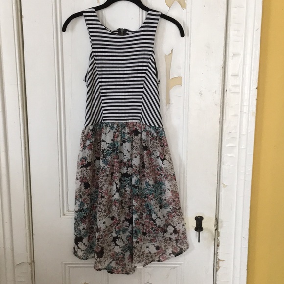 Xhilaration Dresses & Skirts - Striped/Flowered Mini Dress